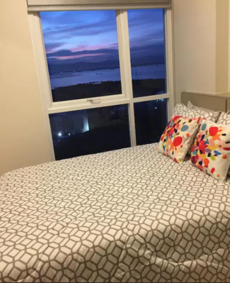 Mactan Newtown Cebu Affordable Suite! Lapu-Lapu City Exteriör bild