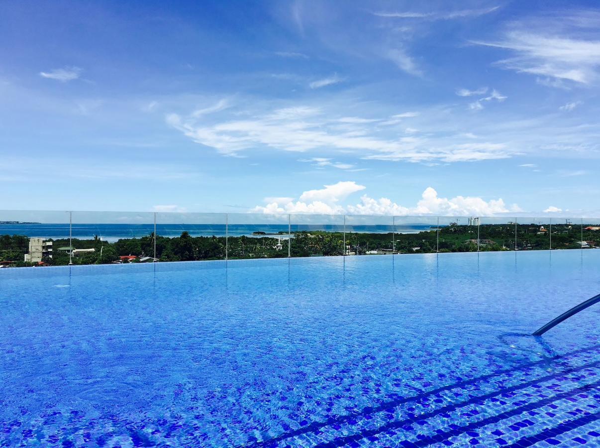 Mactan Newtown Cebu Affordable Suite! Lapu-Lapu City Exteriör bild