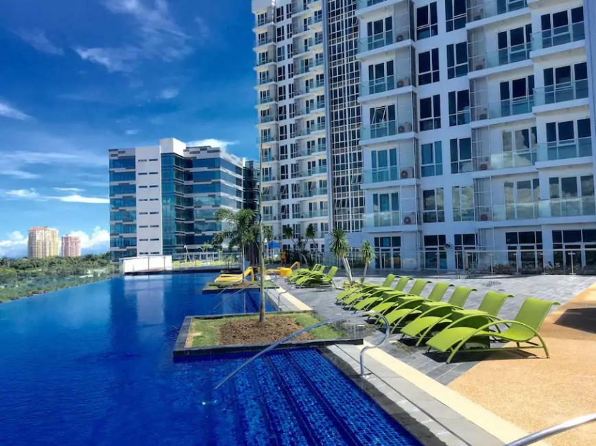 Mactan Newtown Cebu Affordable Suite! Lapu-Lapu City Exteriör bild
